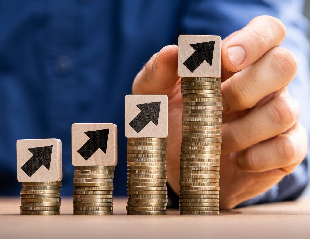 Ventas de Viviendas Pendientes en EE.UU. Aumentan un 7.4% en Septiembre: ¿Qué Significa para los Compradores Hispanos?